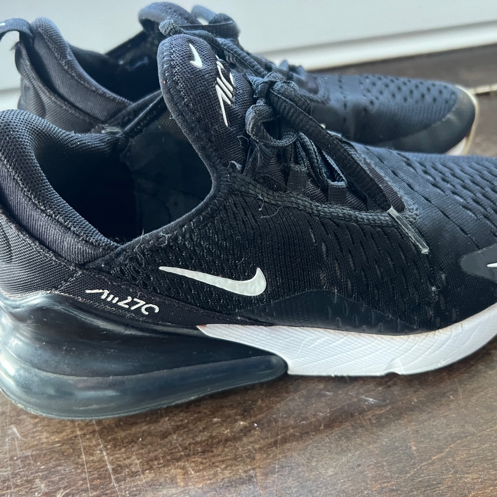 Nike Air Max 270